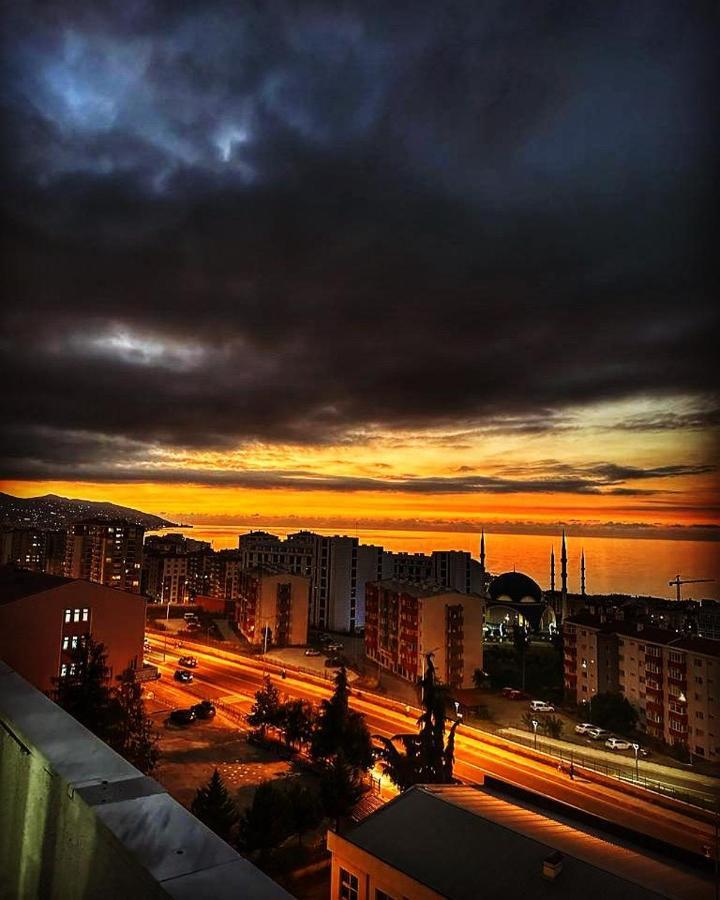 Golden Life Suit Trabzon Bagian luar foto