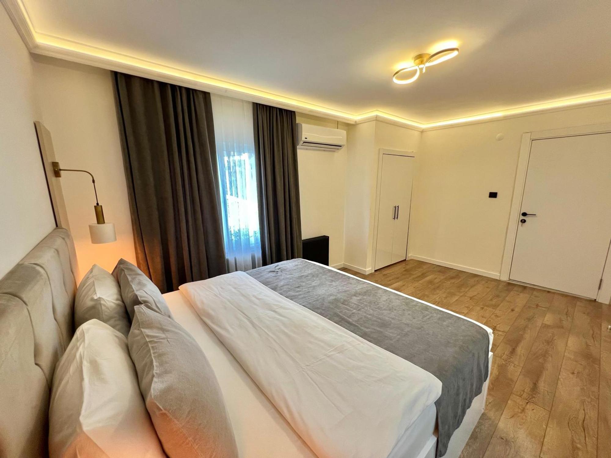 Golden Life Suit Trabzon Bagian luar foto